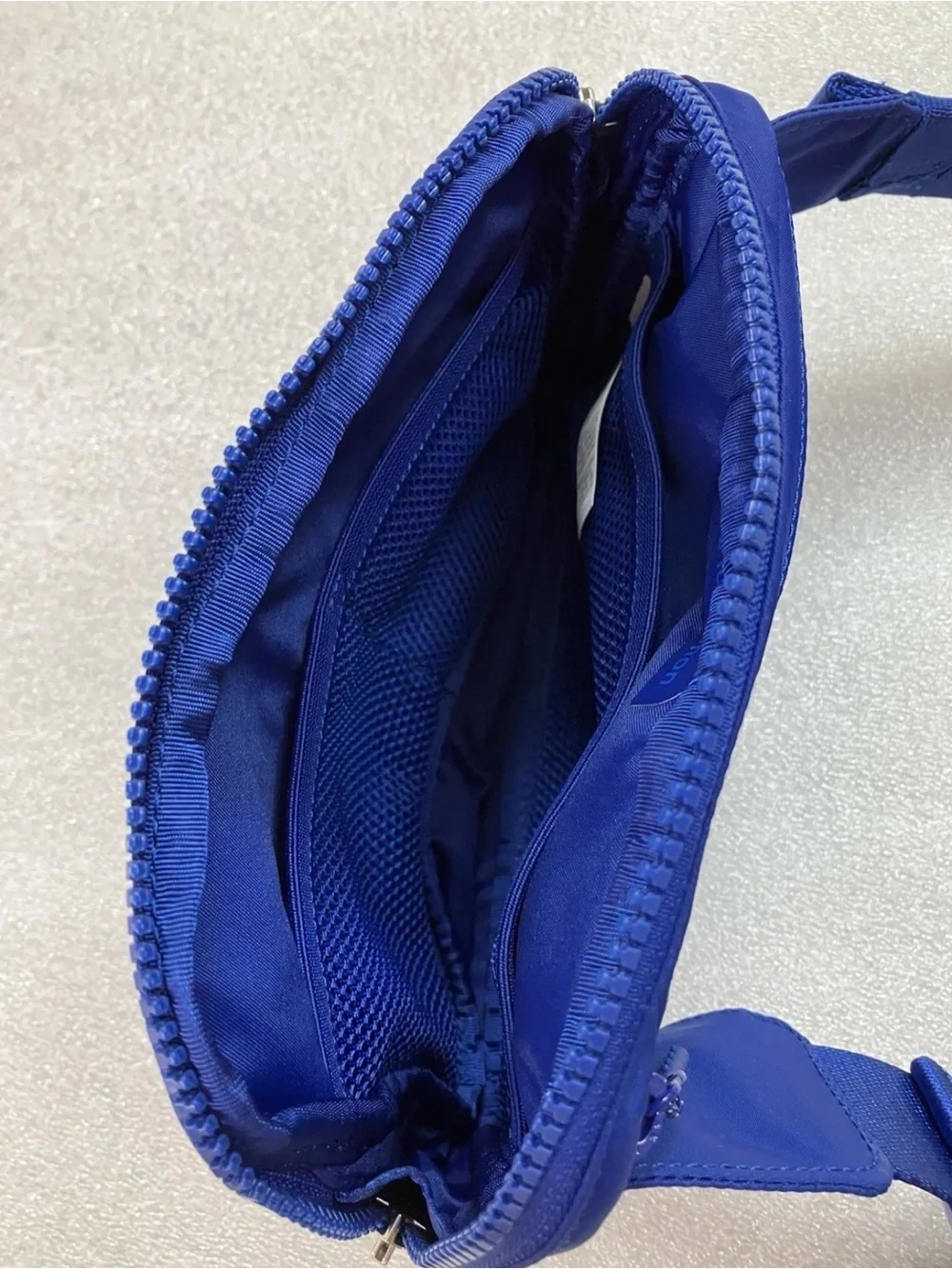 Belt bag, size 2 L